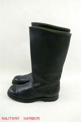   item number gb 001 description f ine leather made toes and have iron