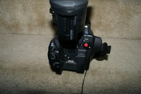 Panasonic Pro AG DVX100B,BP 3 CCD MiniDV Proline Camcorder with 10x 