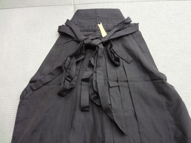 22766# Japanese KIMONO SILK / VINTAGE MENS HAKAMA / UMANORI TYPE 