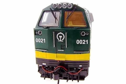 Bachmann China Ho Qinghai Tibet NJ2 Train Set 3+2 green  