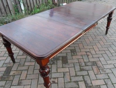 SUPERB LARGE EARLY VICTORIAN PULLOUT DINING TABLE  