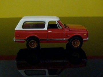 69 Chevrolet K5 Blazer 4WD 1/64 Scale Limited Edition 5 Detailed 