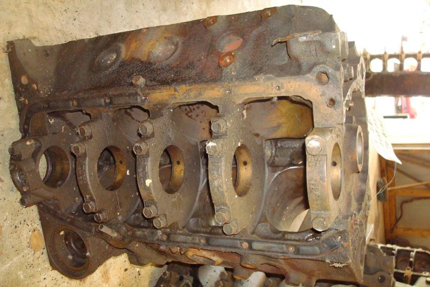 1970 Chevy 400 small block 4 BOLT engine block  