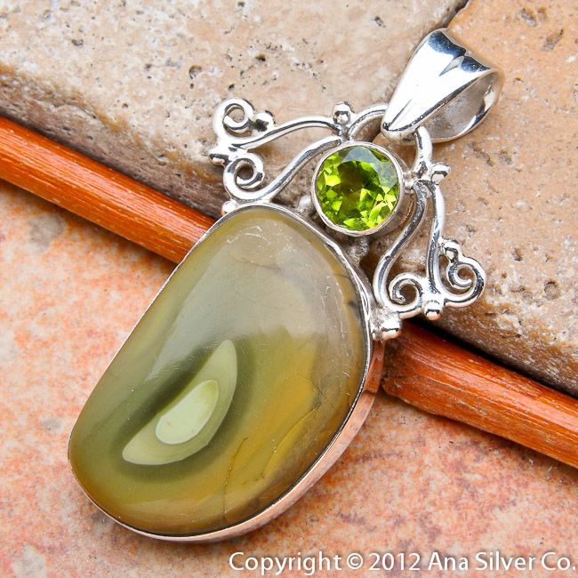 WILLOW CREEK JASPER, PERIDOT .925 SILVER PENDANT 1 3/4  