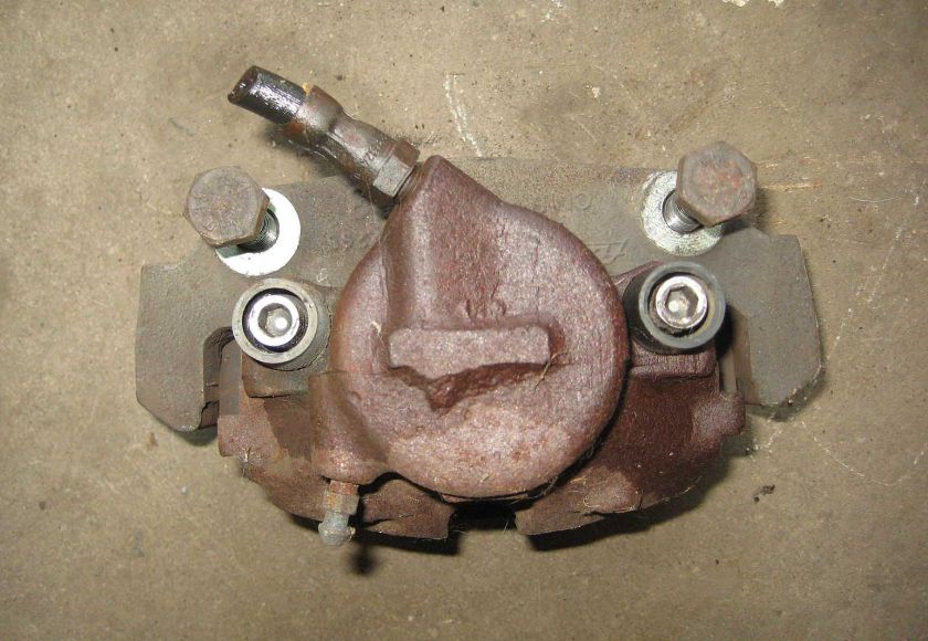 BMW E28 Right Front Brake Caliper 82 88 535i E24 635CSi  