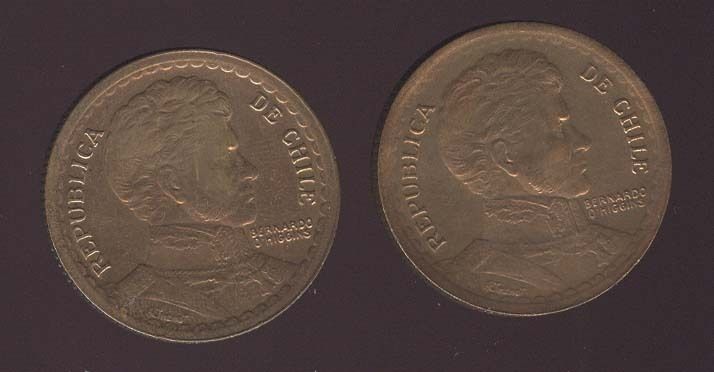 CHILE BEAUTIFUL SET 2 COPPER COINS 1 PESO 1946/7 GREAT  