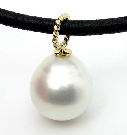   .6MM GENUINE AUSTRALIAN WHITE SOUTH SEA PEARL & 14K GOLD PENDANT NR