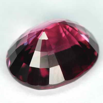 AIGS CERTIFIED 7.48CT COLOR CHANGE MALAYA GARNET  GRADE A JEWEL 