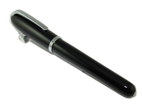 D156  Duke U.S.A Number One Air Force Black Lacquered Fountain Pen 