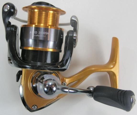 DAIWA AIRD SPINNING REEL WITH DUAL CAPACITY SPOOL AIRD2000SH  