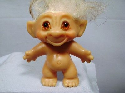   1960s DAM THINGS SMALL 2 3/4 TROLL DOLLS   UNUSUAL HAIR STYLE  