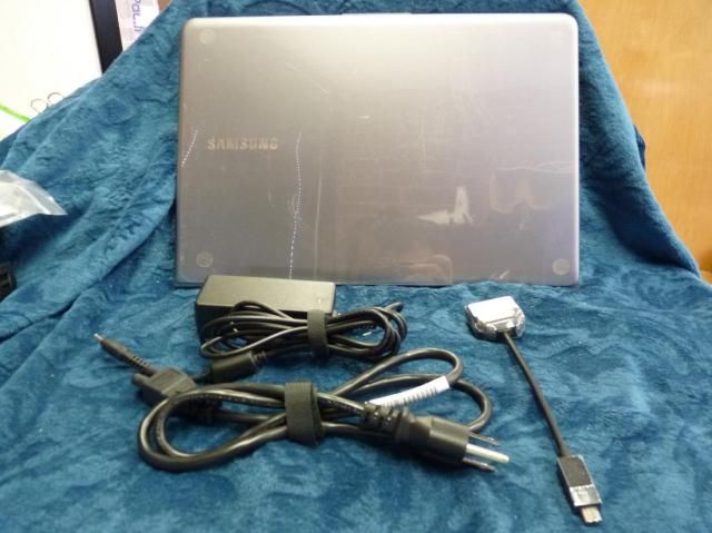    A01US 13.3 i5 1.6Ghz 4GB 500GB Ultrabook Laptop (Silver)  