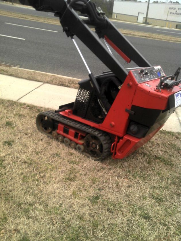 34 Dingo TX420 Loader  