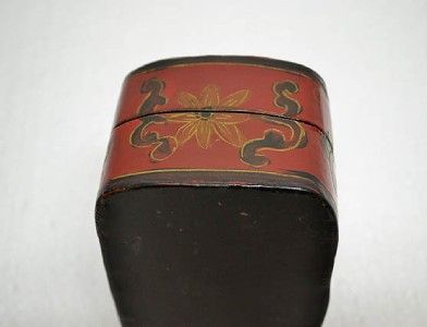 Red Painted Porcelain Shard Jewelry Gift Box MAR15 08  