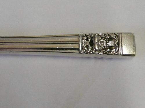 ONEIDA SILVERPLATE CORONATION DINNER KNIFE 8 3/4  