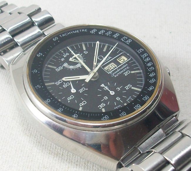 rare chrono of heuer 1960 s hand wind chrono the case and back are 