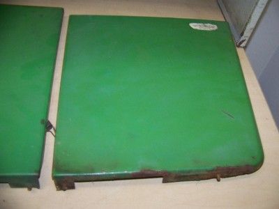   JOHN DEERE 2010 TRACTOR ORIGINAL FRONT SIDE PANELS HARD TO FIND  