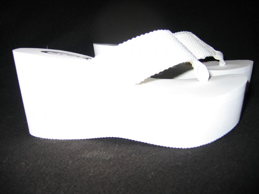   OXLEYS PLATFORM THONG SHOES 3 SIZES 5 1/2 10 PILLOW LIKE SOFTNESS