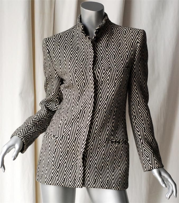 Ultra graphic vintage Giorgio Armani blazer that punches up whatever 