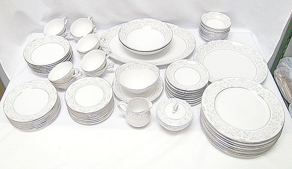   70 Piece Set of Weston NARUMI Mikasa Fine China Japan 5280  