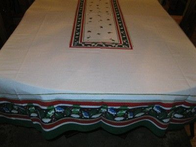 VINTAGE COTTON CHRISTMAS PRINT TABLECLOTH 80 X 58  