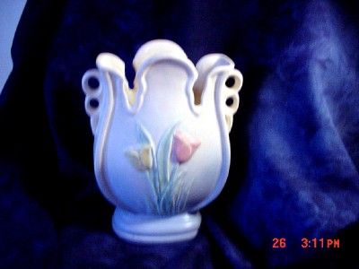 HULL TULIP 101 33 9 VASE  