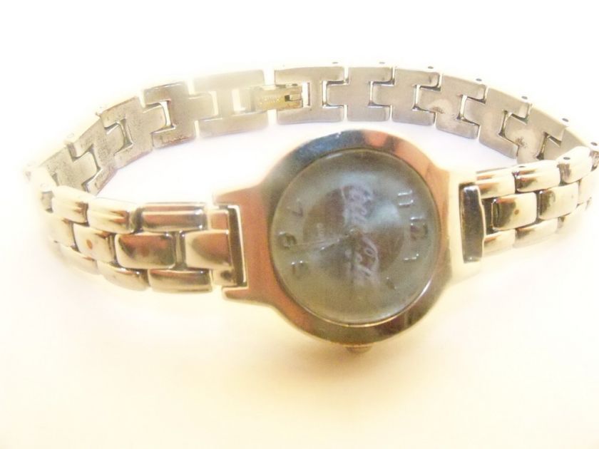 Women Coca Cola Co 2003 Quartz Watch Used WORKS New Bat  