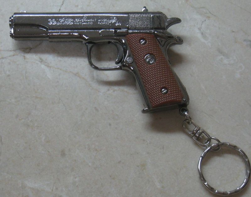 Dong San Model COLT 45 Gun Die Cast Metal Key Chain  