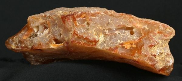 This is a beautiful Decorator or Specimen piece of Carnelian Agate 