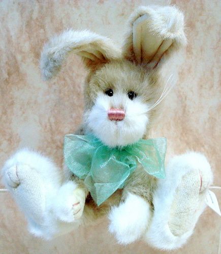 BOYDS BEARS Lily R Hare PLUSH Easter RABBIT 522701  