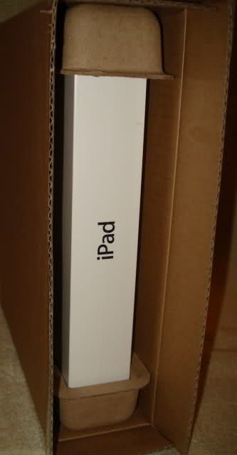 Apple iPad 3rd Generation 64GB WiFi White*Latest Model*Receipt MD330LL 