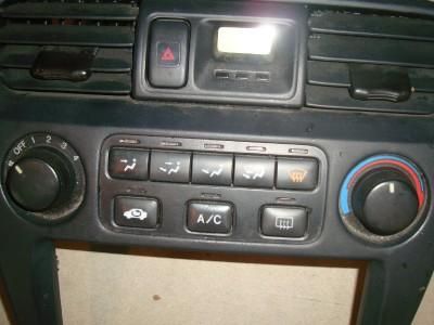 98 02 HONDA ACCORD Dash Climate Heater Control AC CLOCK  