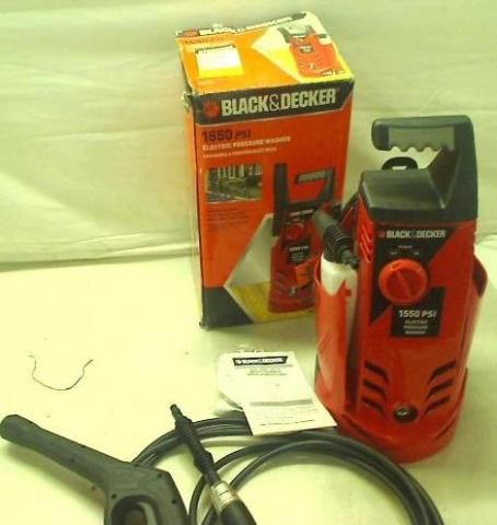 BLACK AND DECKER 1550 PSI ELECTRIC PRESSURE WASHER  