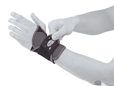 MUELLER Hg80 SPORTS PRO BOWLING WRIST BRACE SUPPORT  