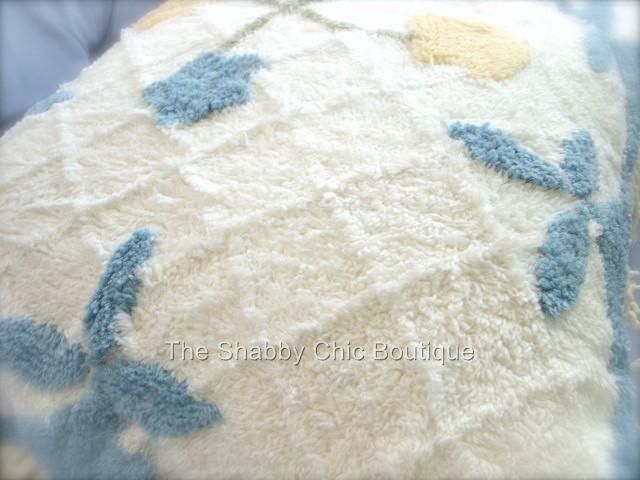 King Size Bedspread White Chenille Shabby Vintage Roses Blue Fleur De 