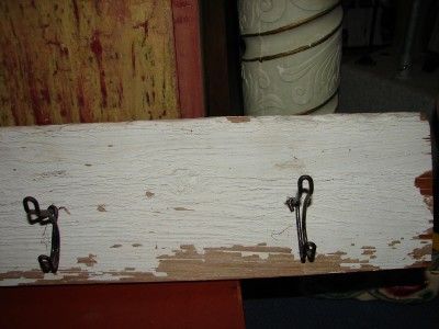 Vintage Wooden Shabby Chic Coat /Hat Rack With Six Hooks  