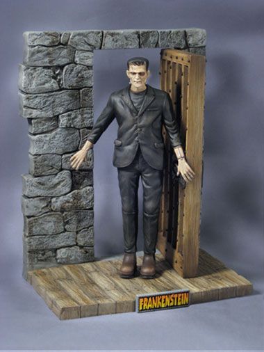 Moebius Frightening Lightning FRANKENSTEIN Model last1  