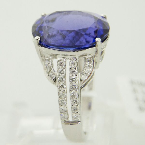 11.28 CTW TANZANITE DIAMOND 14K WHITE GOLD RING  