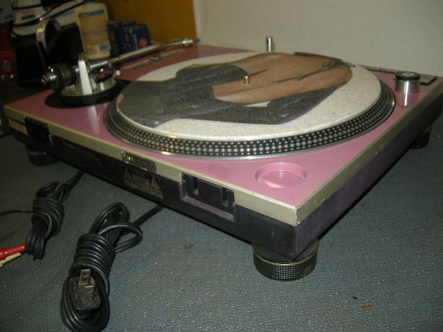 TECHNICS SL1200 MKII TURNTABLE CUSTOM PINK  