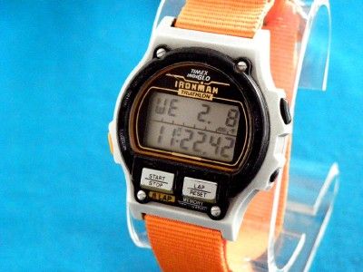 VINTAGE TIMEX MENS FIRST GENERATION 100 METER IRONMAN WATCH  