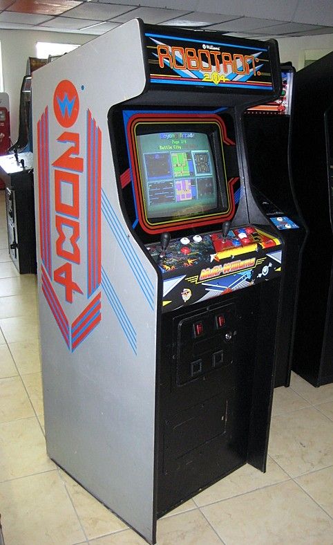 Multi Williams Arcade Video Game . Robotron . Joust . Defender 